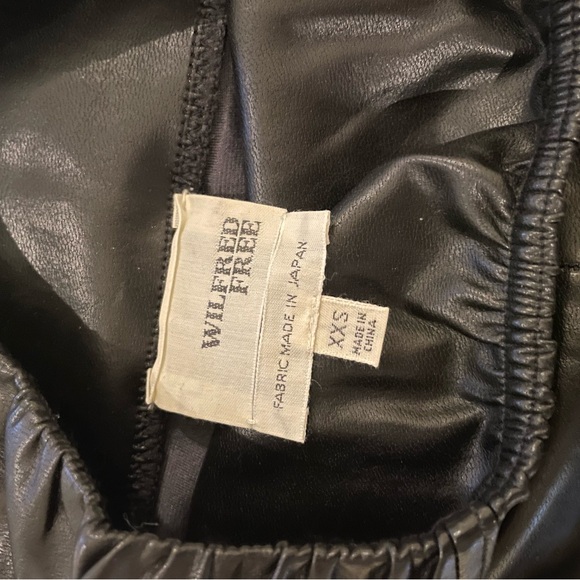 Wilfred Black Leather Dress Pants - Picture 3 of 3